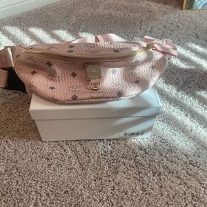 MCM Fanny pack